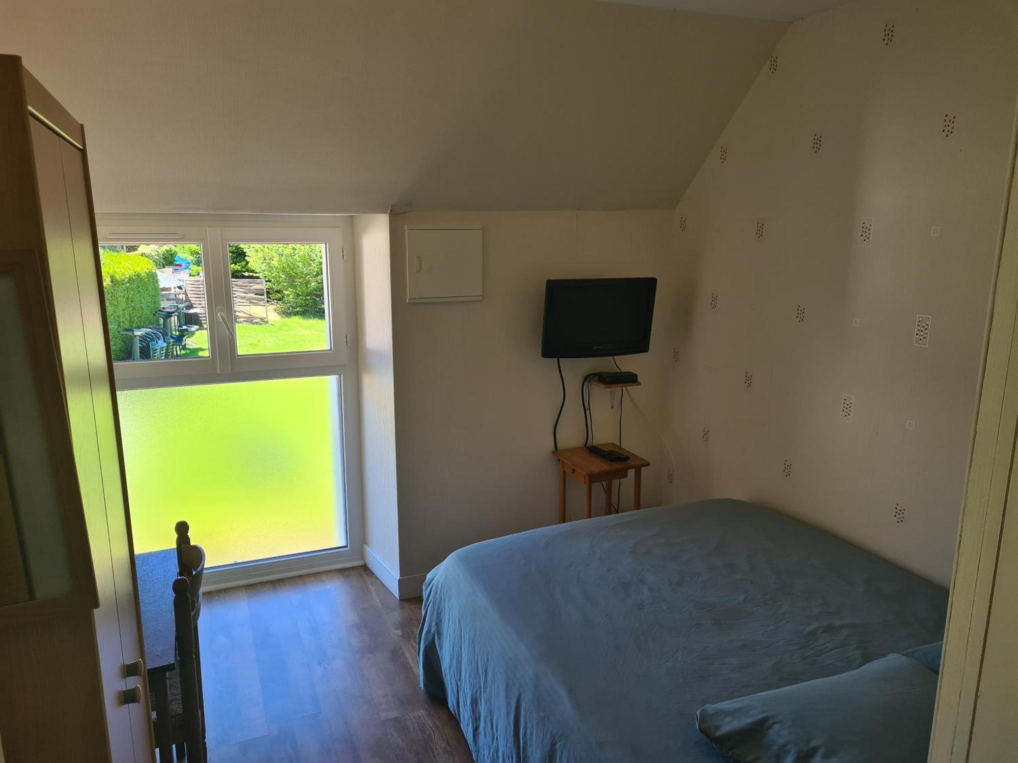 Hotel Saint Julien Aux Bois Exteriör bild